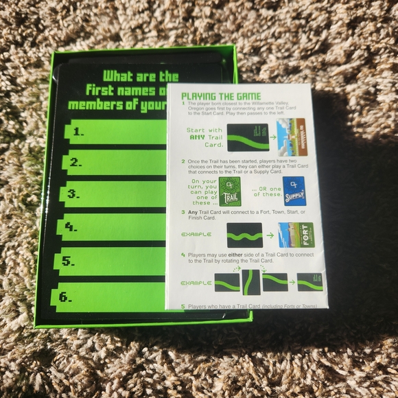 The Oregon Trail Card Game - Green - Picture 2 of 2